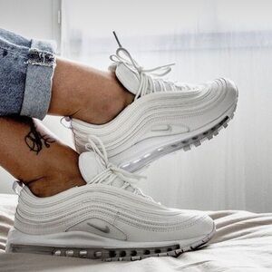 Nike Air Max 97 Pure Platinum Women Sz 10 Athletic Sneaker Shoes 921733-100